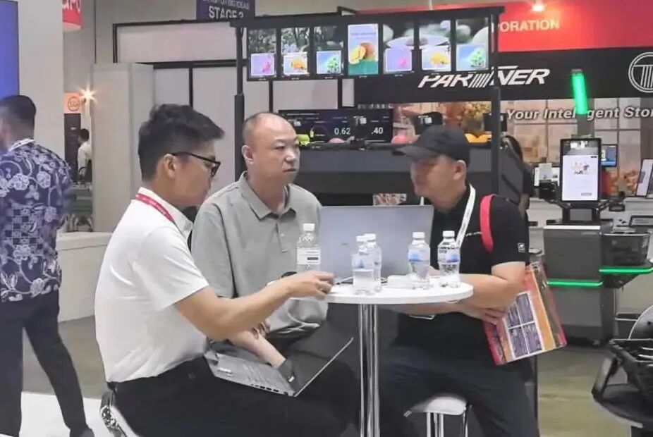 82519b3b34c24b215a8528e574faa3cf